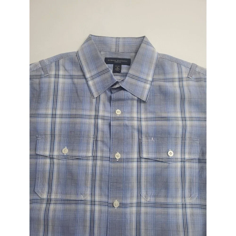 Banana Republic Men's Short Sleeve Button Slim Fit Shirt, 15-15.5 Medium
